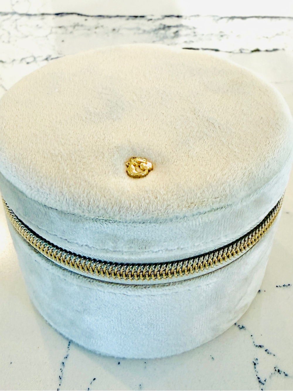 Spartina 449 Plush Round Jewelry Case in Cream with Gold Hardware